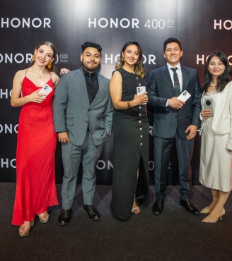 DESPERTARON AL GENIO DE LA IA